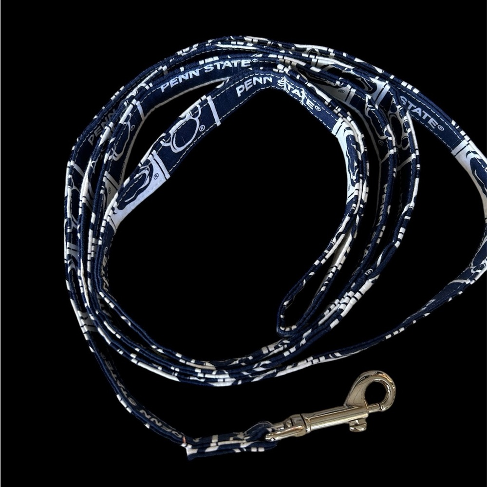 Penn State leash - Picture 2 of 2